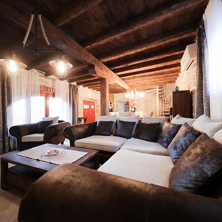 Holiday Home Mare Petrcane Luaran gambar