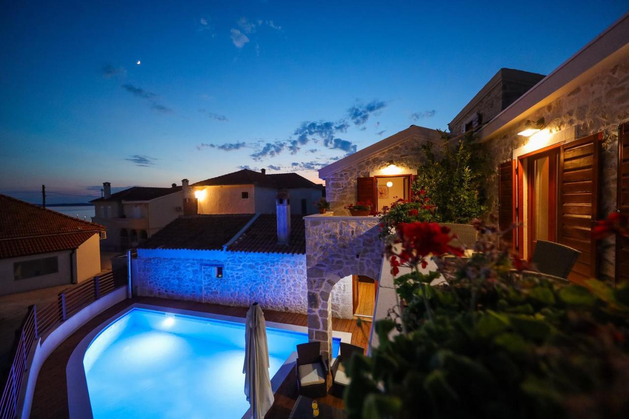 Holiday Home Mare Petrcane Luaran gambar