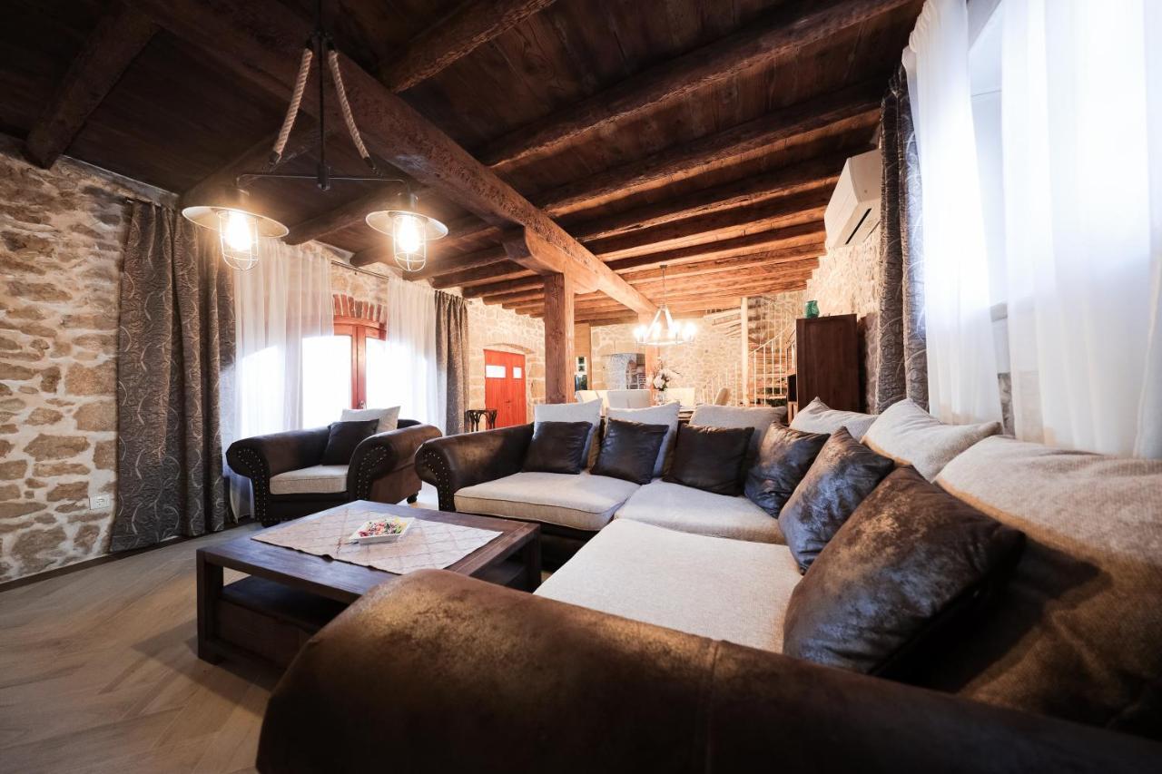 Holiday Home Mare Petrcane Luaran gambar